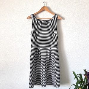 Vintage Merona Black & White Striped Sleeveless Midi Dress Size Medium
